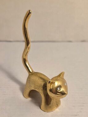 Brass Cat Ring Holder Jewelry Decor